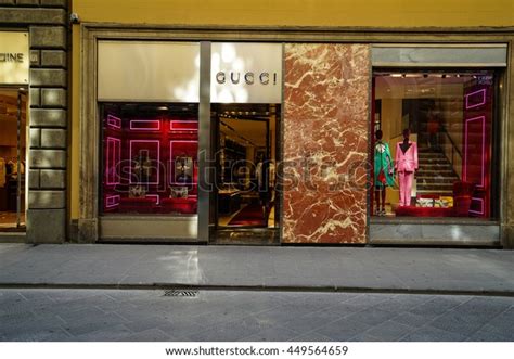 gucci firenze outlet orari|gucci outlet in rome.